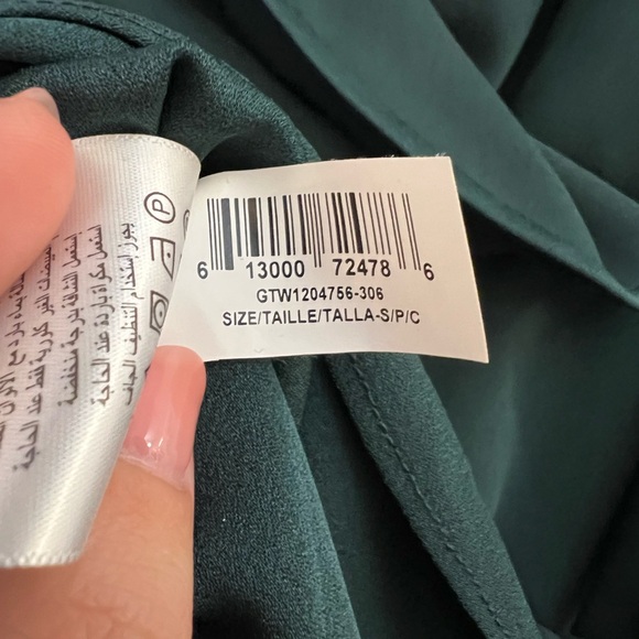 BCBGMAXAZRIA Shawl Collar Belted Top in Hunter Green, Size S - Picture 11 of 12